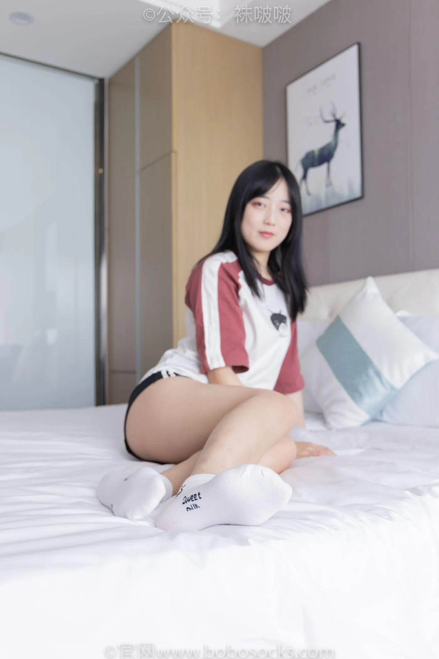 [BoBoSocks袜啵啵]NO.036 菠萝-帆布鞋、白棉袜、裸足 [138P]插图